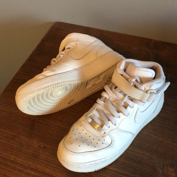 Nike Air Force 1 Hi-Top Sneakers in Triple White - Picture 6 of 15
